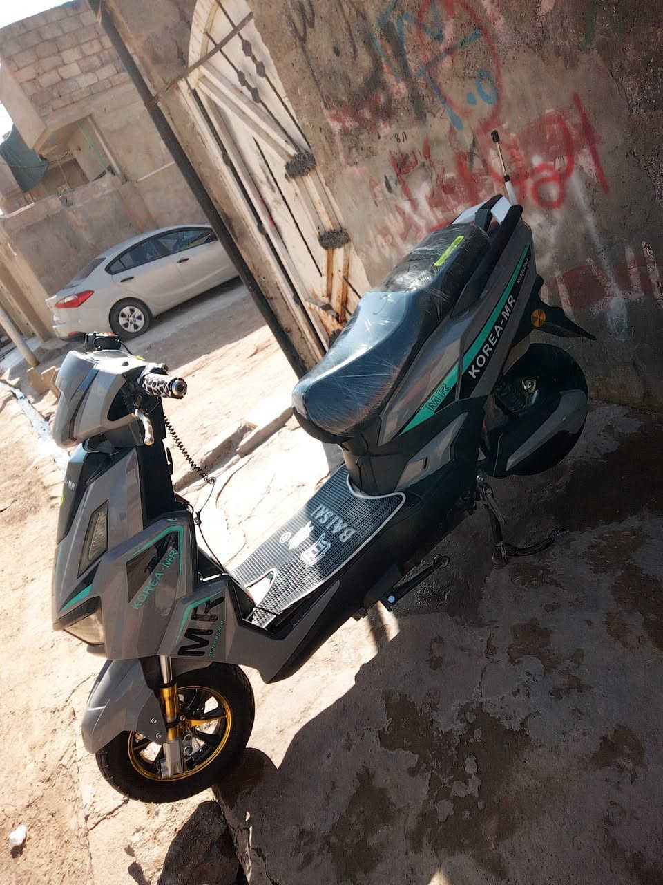 السلام عليكم ورحمة الله وبركاته 👋
 ماطور شحن للبيع ويرهم مراوسا 🥰 
مواصفات معروفه 🥰
1 ___6 بطاريات 🤩
2___4 نمر السرعة 99 شلعه فول 😱
3___لايت ثلجي عالي ناصي رماش 🫣
4___بك لايت شغال 😵‍💫
5___اشاير يمين ويسار 🤓
6___اصطابات رياضية 🤯
7___شركه كوريا مار شرط شرط الصلي مو التقليد 😍
8___لون سمنتي مميز 🥰
9___ شاحنه اصليه ام النقاط 🤯
10___تايرات جدد زوج مبدلات 🤯
11___ابريكات رياضية 🤯
12___دبلات الكدام رياضية 🤯
13___دبلات الوراء رياضية 🤯
14___ شلعه ومعدل نار 🔥 
15___ شرط الفحص البطاريات 🤩
16___ مكاني موصل ايسر الفلاح الأولى 👉
17___يرحم موتاكم المو شراي لايدخل عل خاص ❤️🫂
18___ السعر على خاص🤩
19___ كلنا على باب الله 🤩
20___ والرزق على الله 🤩


**إذا كنت صاحب هذا الإعلان وتريد حذفه لأي سبب، رجاءا أرسل رسالة إلى الدعم الفني**