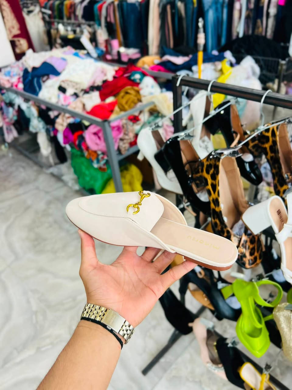 السلام عليكم . 
"جديدنا.. كعب الأناقة والراحة . 🔥👠"📍 الشرقاط - أجميلة - مقابيل كلية الهندسة "نزدادُ تشريفاً بزيارتكم، 
انستقرام المجمع aa31a8 . ✅ .


**إذا كنت صاحب هذا الإعلان وتريد حذفه لأي سبب، رجاءا أرسل رسالة إلى الدعم الفني**