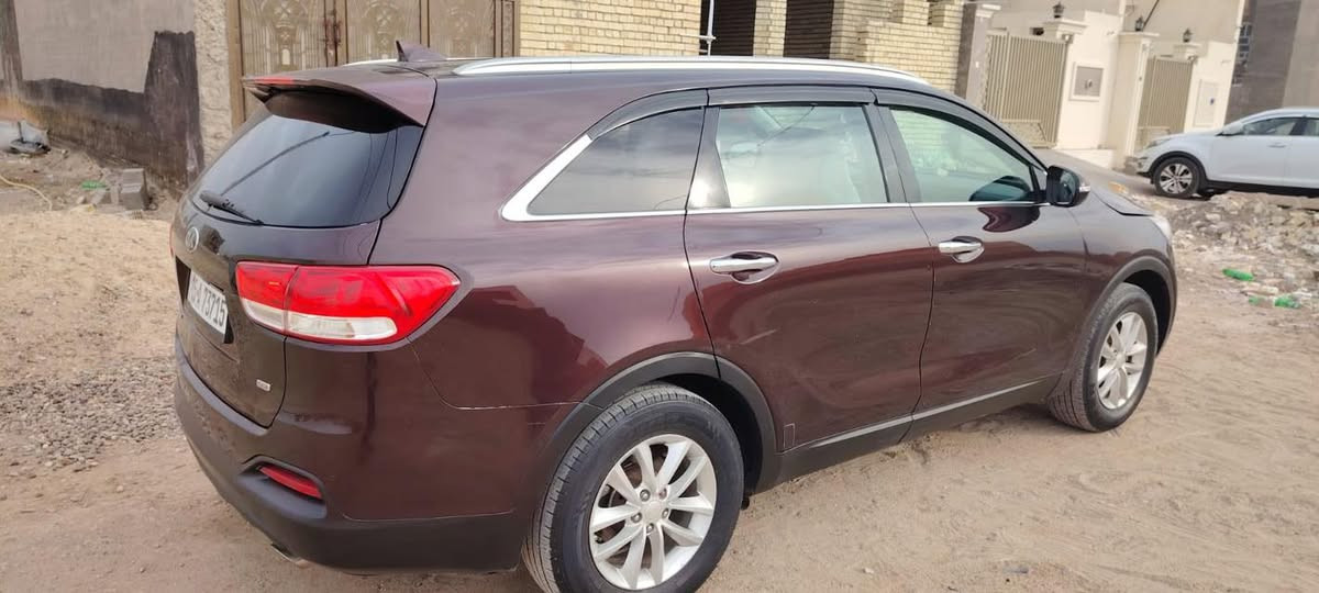 سلام عليكم 
سورنتو 2016للبيع 
محرك 4سلندر 
راكب 5
وارد أمريكي بيه ثلاث قطع صبغ شويه بارد بل جاملغ خلفي 
رقم أنبار بسمي إنكليزي جديد او هزه جديده 
تحويل ثاني يوم 
مكاني الأنبار الفلوجه 
المواصفات معروفه نص فول 
السعر 145ورقه وبيه مجال للطيبين بسيط 
لاستفسار الرقم 
***********
