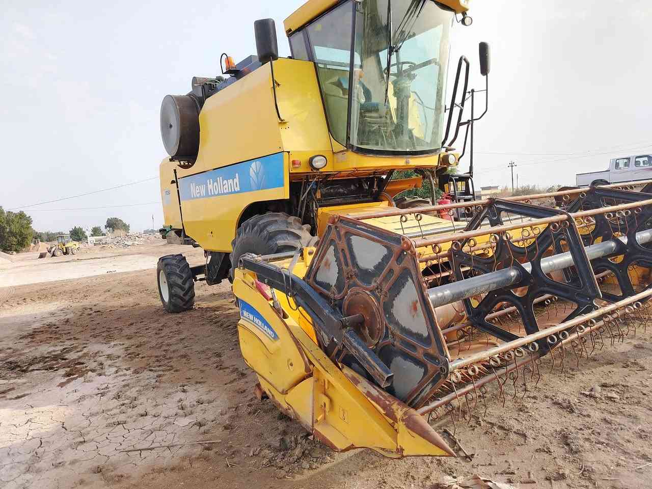 حاصوده للبيع موديل 2016 مكفوله رقم وسنويه الإتصال على الارقام *********** __ ***********
