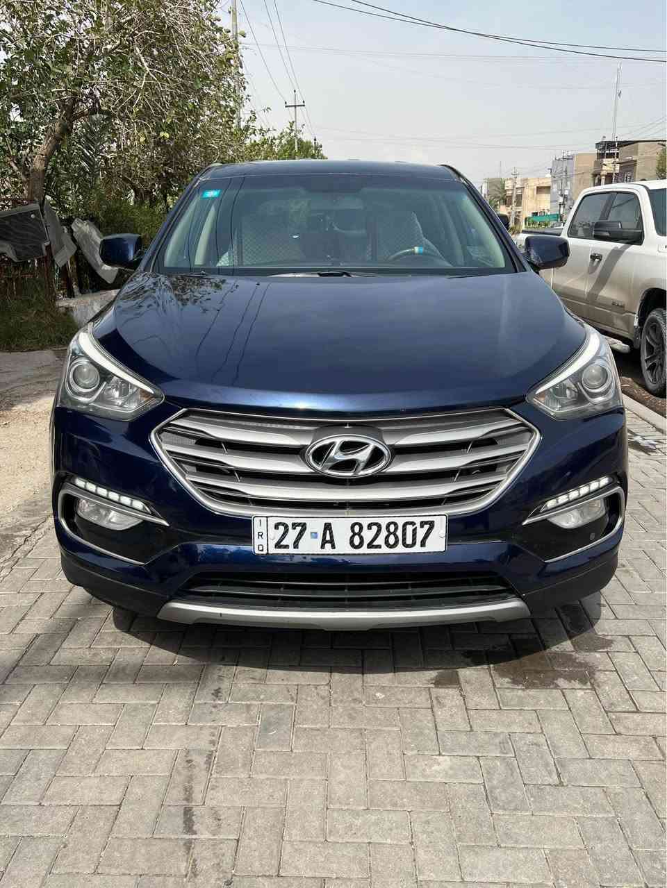السلام عليكم هونداي سنتافيا وارد امريكي موديل 2017سيارة حلو وجديدة وجاهزة من جميع نواحي تخم تاير كير مكينة تبريد حدادة ما ناقصها شي حلوة وجديدة حجم المكينة 4سلندر 2400قطعتين تبريد 5راكب لد امامي تحكمات حادث سيارة بنيد وبيها جاملغات الامامية صبغ وباقي سيارة ليبل واحد كفالة وسيارة حلوة ومابيهة نقصر رايدهة 140وبيهة مجال بسيط للشراي وشراي يتصل غير متواجد على نت 
للاستفسار *********** البصرة, العراق
