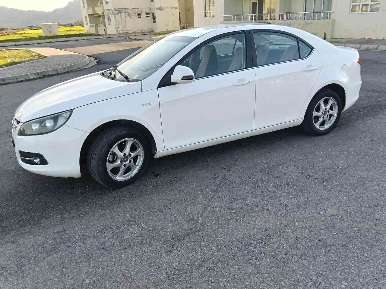 سەرەتا بەناوی خای گەورە 
جاک مودێڵ 2012 
 مەکینە زنجیر 
سەیارەکی توندڵ تۆڵ خاوێنە 
گێرو ماکینە بەشەرت  نەکراواتەوە
بەشی کارەبای بەشەرت کامل ئیشدەکات 
تەبرید و گەرمی بەشەرت 
٤ تایەی نوێی لەسەرە 
سێ پارچەی بۆیاخە 
پشتی کەپسە پێشی لای سەکن شتێکی زۆر کەمی پێوایە  سەنەوی نوێیە تا 2027
سحری 57. کەمێ مەحامەلە 
تکایە گەر مشتەری تیل بکە 
ژ. *********** رانية, السليمانية
