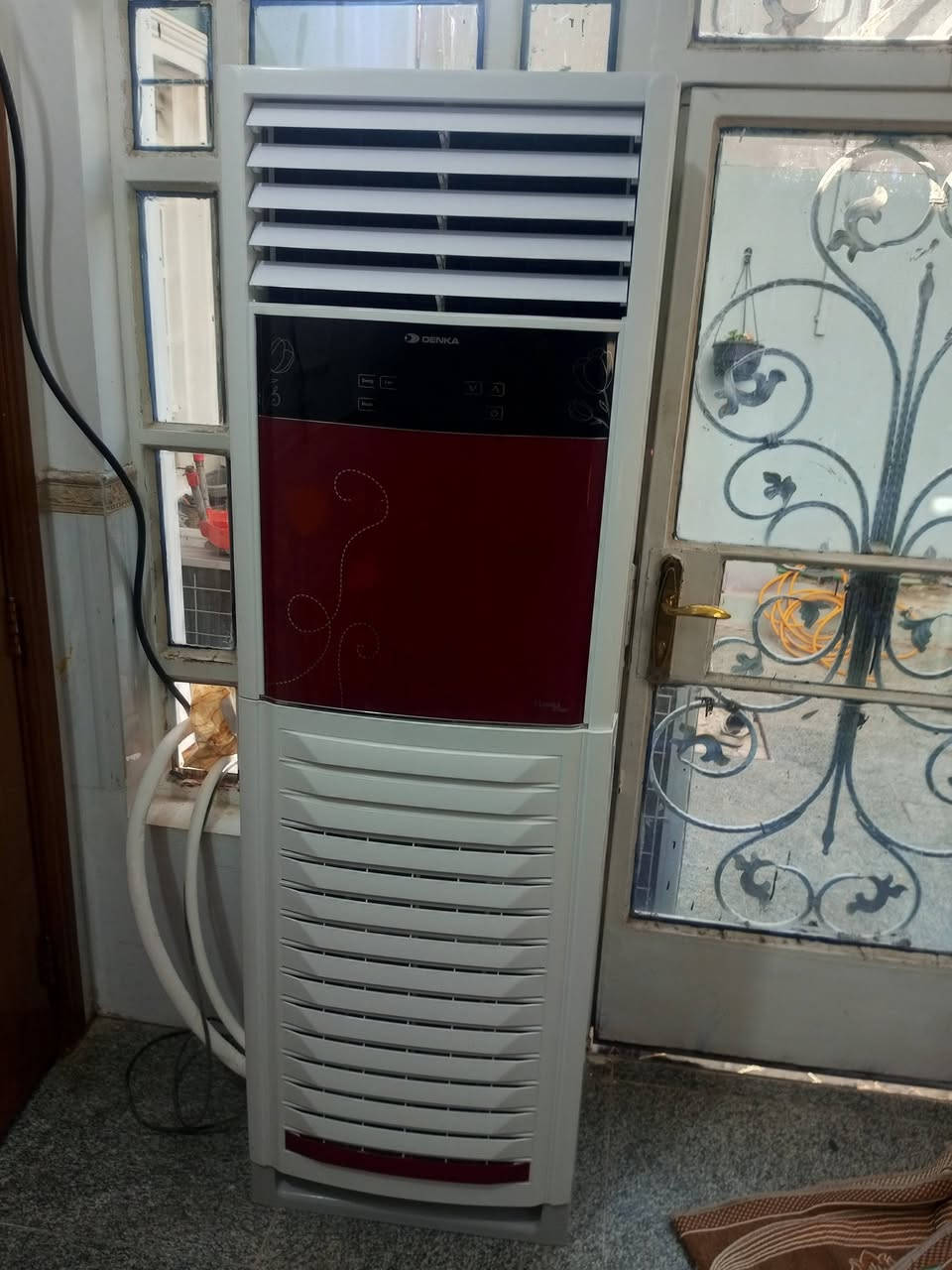 سلام عليكم اعاده نشر بسبب الوعود الكاذبه  سبلت توسوت 2طن انتاج 2020 غاز 22 تدفئه تبريد شركه بدون تصليح مشدود داخل البيت  سبلت دنكه كنتوري 3طن مشدود بلادي مامصلح انتاج2020 العوان نجف حي العداله  ***********
