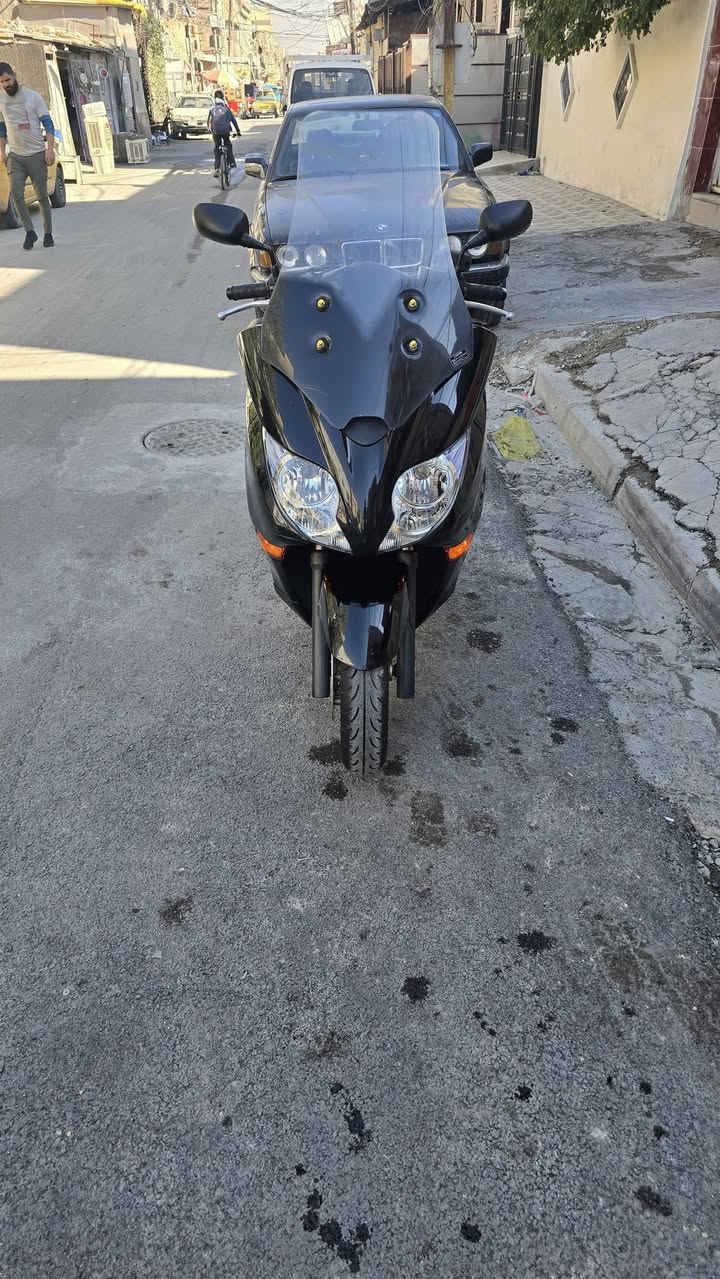 السلام عليكم
دراجه 0/10  
فول مواصفات 
3 تحويلات ..اوتو.. وعادي.. وسبورت 
Abs 
Gbs
جهاز انذار 
جامه طويله 
ماشيه 18 الف 
 سعرها 20 ورقه وبيها مجال للشراي 
 مكانها بغداد القاهره 
***********
