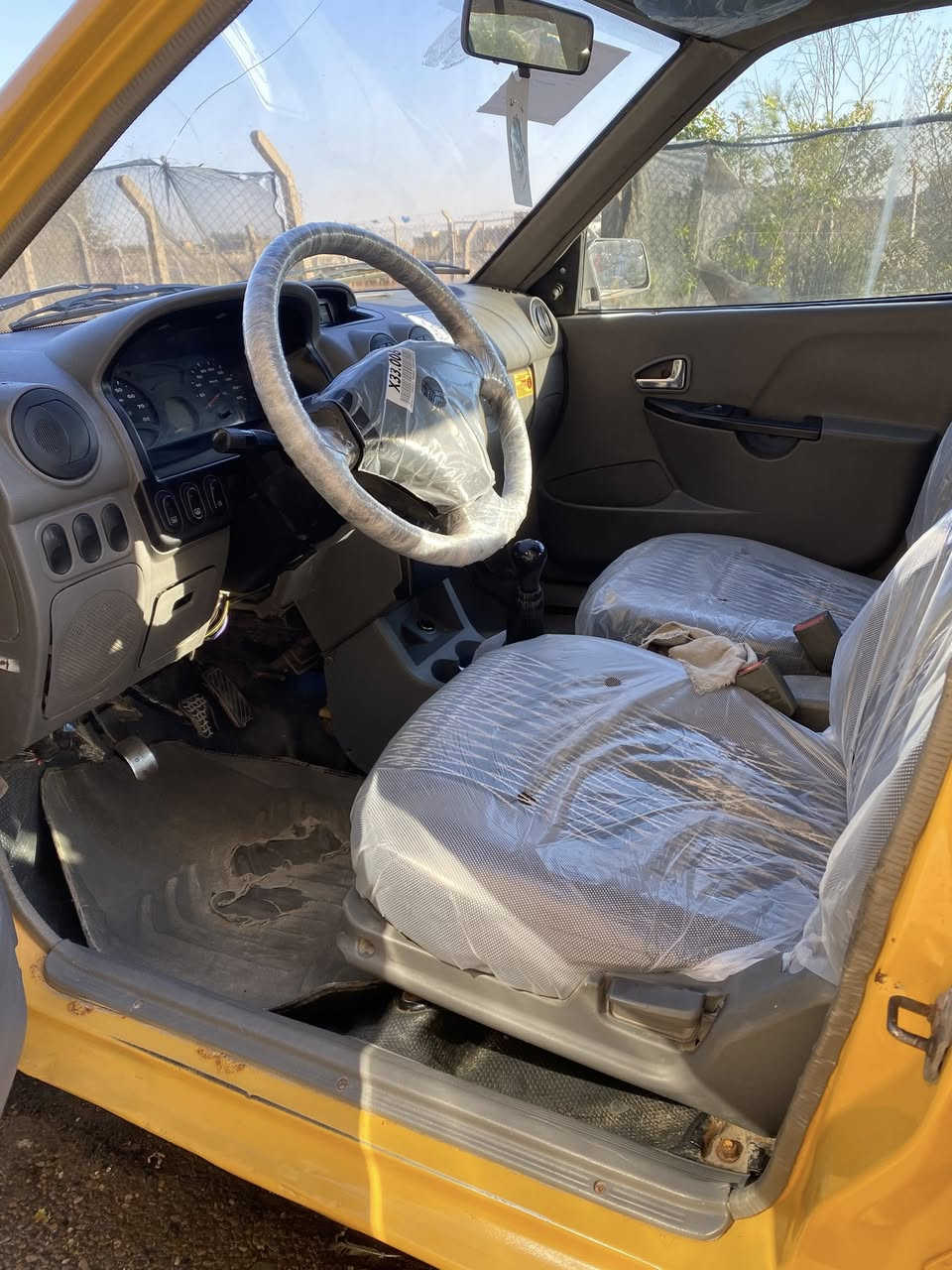 سلام عليكم سايبه البيع مديل12 سياره قطره صبغ ما بيه بس هلالات معمريهن تخم تاير خط ابيض جديد مكينه جديده لا تنقيص ولا تبخير تبريد ثلج توشمه جديده كهربائيات كله شغاله رقم انكليزي شواصي جديد مال شركه ما ملعوبات بيهن ترايد يخبل المكان بغداد فلكت حي نصر السعر 33وبيه مجال بصيط  وما بيع اله عقد مروري حبيبي***********
