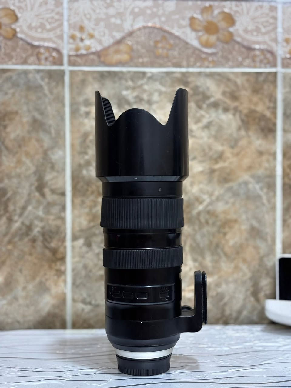 السلام عليكم
متوفرة كاميرا Nikon D610 (فول فريم) للبيع، الكاميرا غنية عن التعريف، بـدي نظيف جداً وخالي من أي شخط أو خدش،

المواصفات والحالة:

• النظافة: البدي نظيف جداً (كشر) وما بيه أي شخوط. 

• الملحقات: شاحنة أصلية +بطاريات ثنين  جلاتين للكاميرا (كفر)
شتر الكاميرا فوك ال100

عدسة 70-200 نظافه فول غراض كامله ما بيه ولا شي نقص 
للتواصل والاستفسار  على الخاص


**إذا كنت صاحب هذا الإعلان وتريد حذفه لأي سبب، رجاءا أرسل رسالة إلى الدعم الفني**