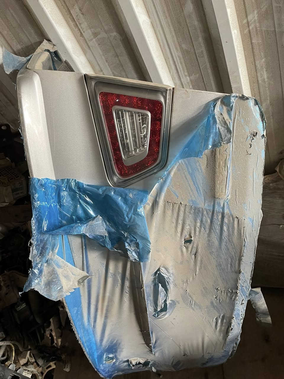 رمضان كريم عليكم جميعا اغراض سيراتو فورتي من 9 لموديل 13 متوفر خدمة توصيل لجميع المحافظات للحجز خاص او اتصل ***********
