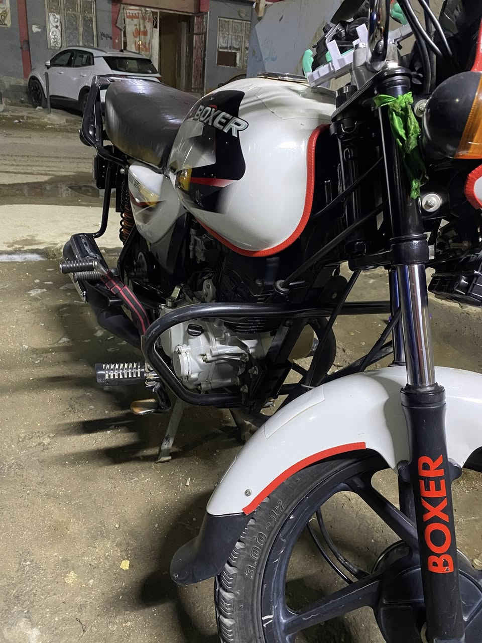 سلام عليكم
كلاسك للبيع موديل 22
محرك يرادله تجفيت بي تبخير 
ستيرن بي عواج كلش بسيط وممأثر ع شي ابدا
كهربائيات بلاديه 
دبلات شركه 
كابريتر بلادي شركه
رقم ديالئ بسمي تحويل ثانيوم 
دراجه تاخذها من باب البيت 
عنواني شعب شارع عدن
رايدها ب ١٧٠٠ وبيها مجال 
*********** 
واني خادم
