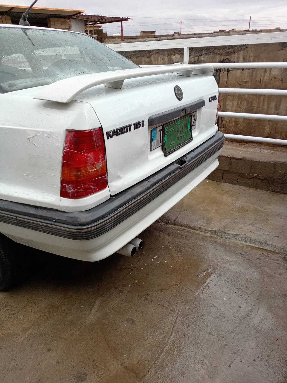 سلام عليكم كاديت البيع  رقم نينوى اوتوماتيك صندوك شرط اوكاله وتحويل باقي التفاصيل ***********
