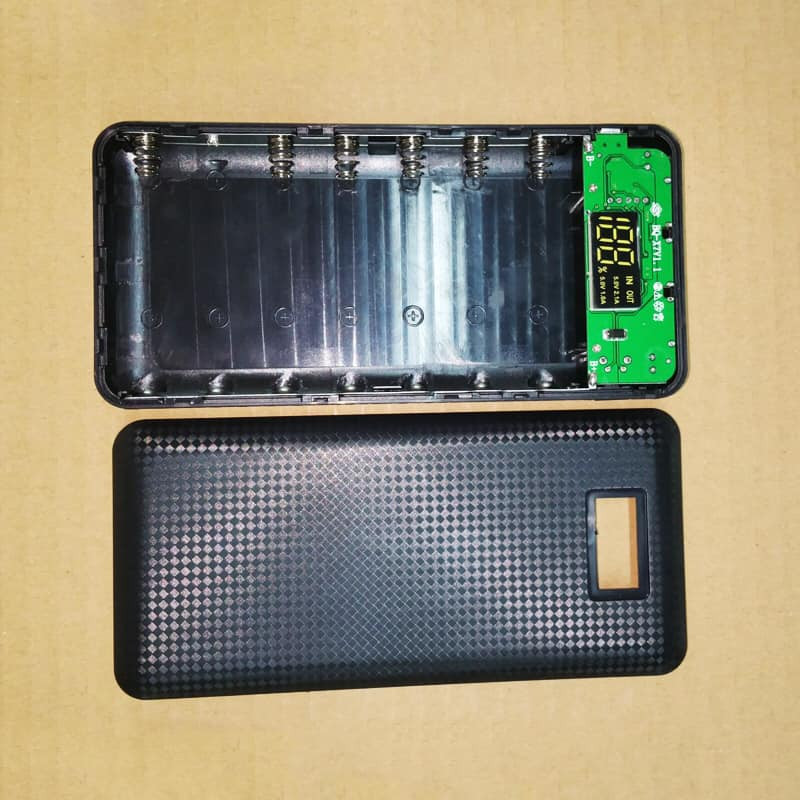 پاوەر   بانک   دانەی   ١٠   هەزار    ***********
