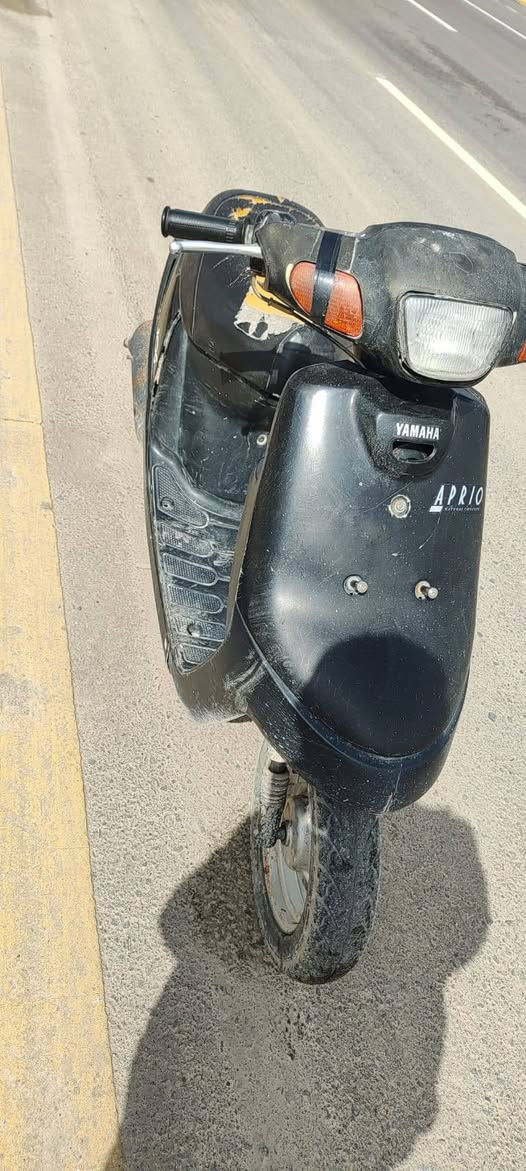 بوتين مكينه وشاصي شرط ربع مايعوزو شغل وامشي سعر 200ببي مجال بسيط جدا ***********
