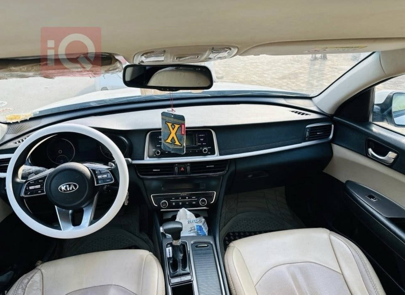 السلام عليكم اوبتيما مديل 2020   للبيع بيها بارد  جامغ الصدر لا فتحً لا صبغ ماشيه ١٤٤ محرك 2400 رقم مثنى موصفات
***********
السعر 197 بيها مجال
