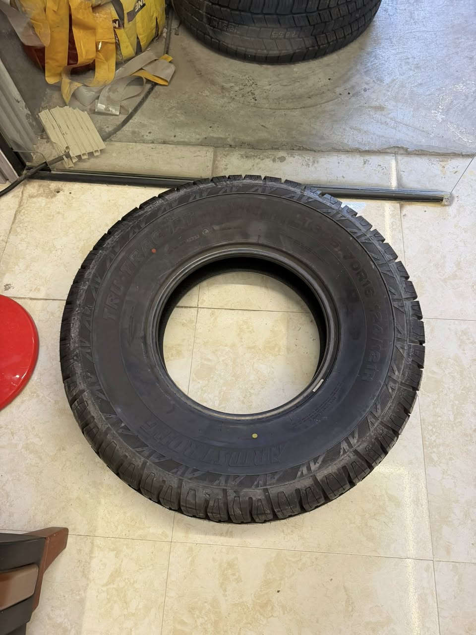 تایر ئارمسترك تايلندي ٣.٥.٧٠.١٦ LT ١٠ قات جديد موجود 

متوفرة 

توصيل لجميع محافظات موجود 

رقم تلفون 📞 *********** واتساب

