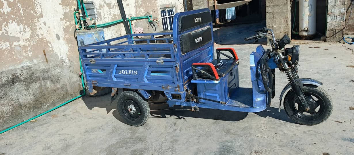 اسلام عليكم ستوتة شحن للبيع مكفولة 5 بطاريات إكبار كهربائيات كلهة شغالة العنوان  بغداد قرب جسر الفرنسي السعر مليون وبيها مجال الاستفسار الرقم ***********
