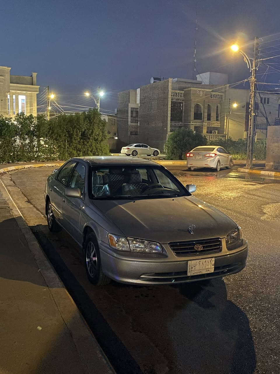 سلام عليكم
كامري موديل 2001 وارد امريكي 

رقم بغداد مشروع وطني بأسمي السياره 

مصبوغه عام اثر جراد 

حادثها جاملغ ايسر

مكفوله من الحادث القوي 

كفاله عامه كير محرك شواصي وكشر 

تبريد ثلج 

تدفئه 

دواخل كلها بلاد 

ضفيرة كهربائيات كلها بلاد ما بيها قطرة تيب 

سياره ما مخلي بيها اي نقص 

اضافه شاشه وكامره سماعات كلها مال كامري 20

سيارة جديده داخل وخارج 

منضومة زنون ناصي عالي 

اسف ع الاطاله 

السعر 80 وبيها مجال 

(***********)
