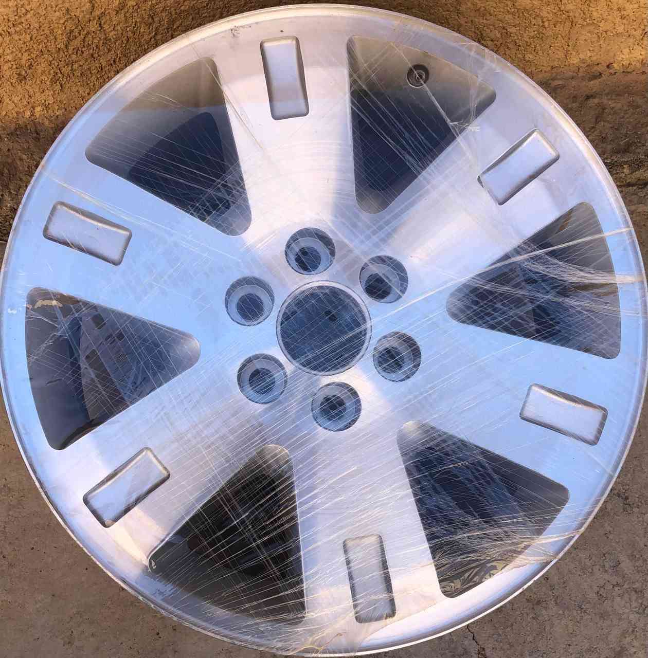 ويل يوكن تاهو حجم ٢٠ نضيف
السعر ٥٠٠ الف 
مكاني كربلاء


**إذا كنت صاحب هذا الإعلان وتريد حذفه لأي سبب، رجاءا أرسل رسالة إلى الدعم الفني**