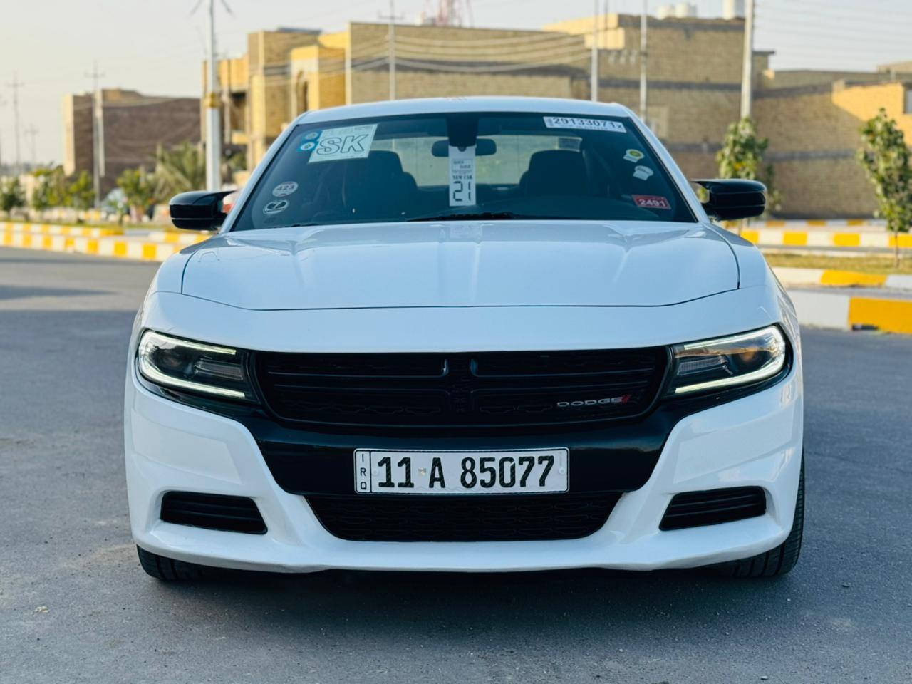 سلام عليكم رمضان كريم
جارجر مديل ٢٠٢٠ اصل بسمي بغداد 
تبديل جاملغ وبنيد فقط
 الباقي مكفول من كلشي

مواصفات SXT 

كشنات كهربائي بصمة تشغيل لد مامي خلفي
حساسات خلفي 
شاشه جبيره
تخم تاير جديد ويل أصلي حساسات اطارات
لايتات زنون لد زنون ثلجي 
تشغيل عن بعد
مكينه كير حداديه تبريد كله بشرط على وضع شركه بدون اي فتح 
سنويه جديد تحويل ثاني يوم 
مكينه 3600 سته سلندر بدون اي فتح سياره كلش جديدة

ماشيه 100الف
السعر 223وببها مجال قليل للاستفسار ***********//.***********
مكان السياره ناصريه مركز 
علما السونار مرفق بالمنشور
