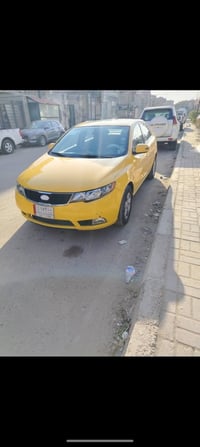 كيا فورتي 2010 مكينه 2000 جديده  على ايدي وارد امريكي حادثه جاملغ الاي...