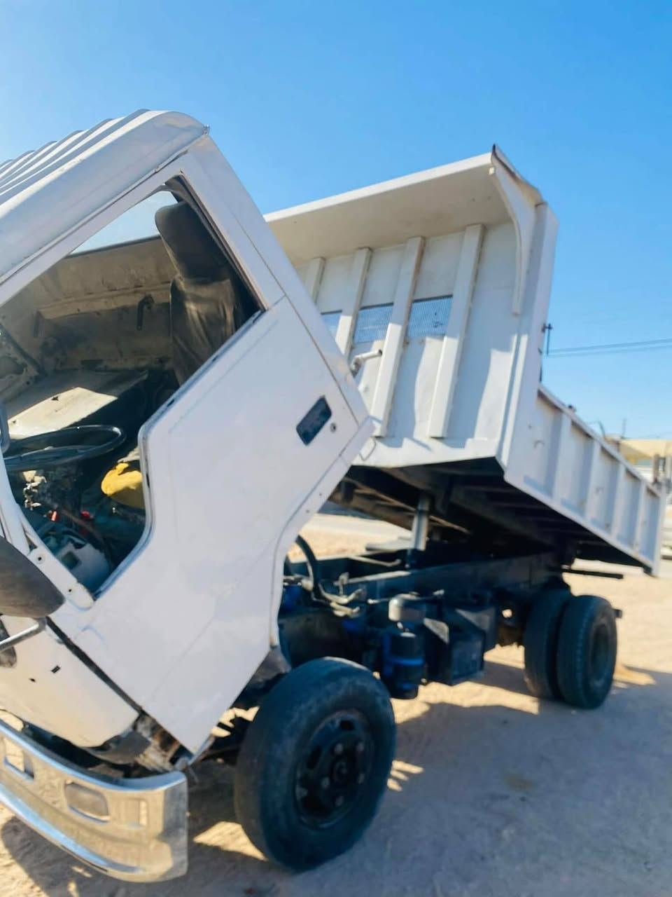 اسلام عليكم كنتر عضم للبيع للستفسار التصال على الرقم ***********
