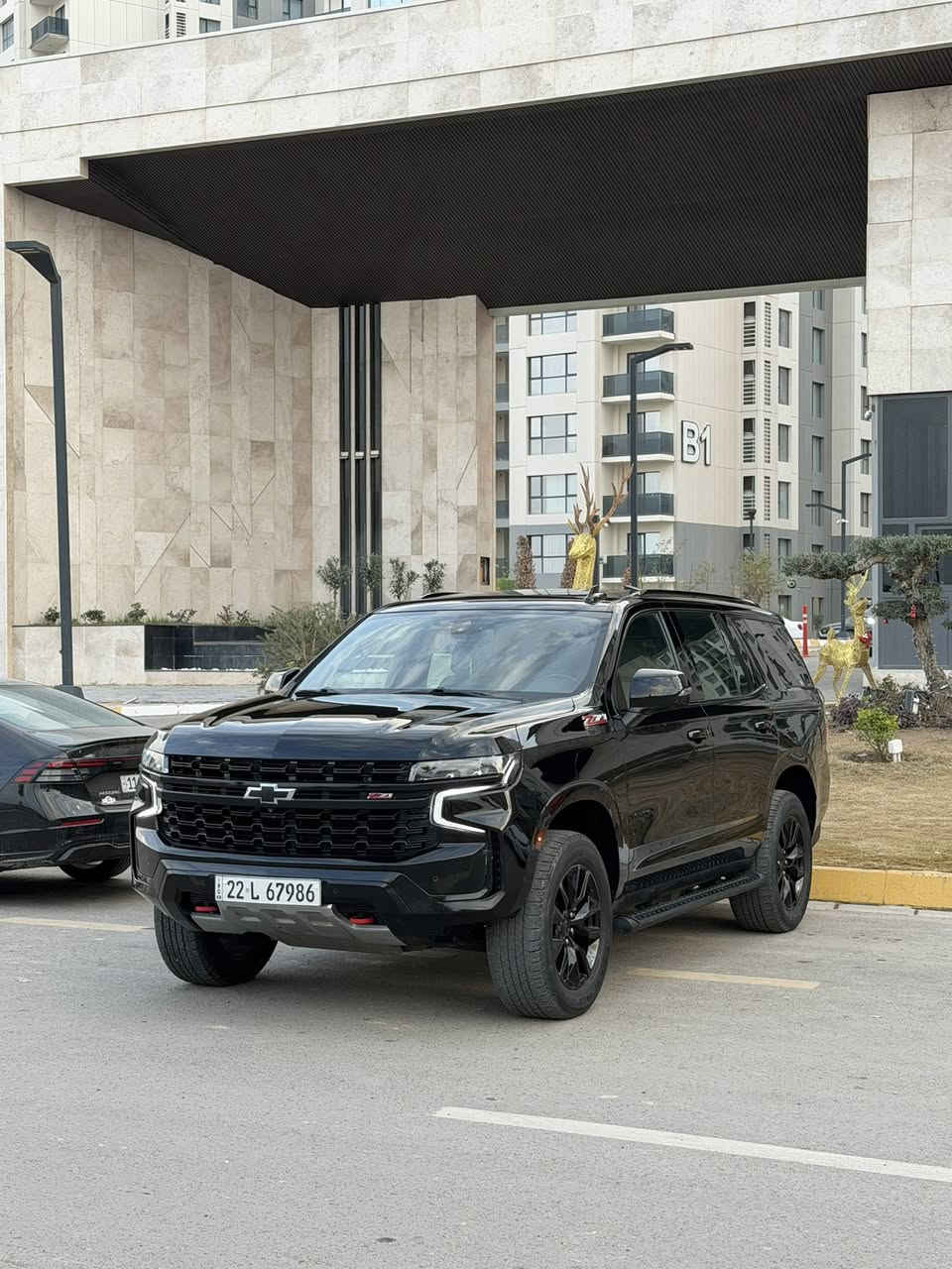 نوع السيارة : تاهو  Z71 خليجي ضمان شركة منصور 

موديل السيارة :2021  

رقم السيارة : اربيل تحويل مباشر 

موقع السيارة : بغداد السيدية 

المسافة المقطوعة: 81.000 

حجم المحرك : V8 5.3 مكفول من اي فتح 

مواصفات: Z71 فول واحد على واحد 

بانوراما

جكات 

بصمةً تشغيل و بصمة ابواب 

تشغيل عن بعد 

كراسي جلد رصاصي كهربائي 

كراسي خزن وضعيات 

كراسي تدفئة 

كراسي خلفيه ايضا تدفئة 

دفع رباعي 4*4

العداد  دجتال إلكتروني 

سستم سماعات Bose

شاشات خلفية 

كاميرا 360 / 5كاميرات بدقة عالية 

صندوق كهربائي 

رادار مانع تصادم امامي 

رادار خروج عن المسار 

رادار نقطة عمياء 

رادار خلفي 

شاحن لاسلكي للجوال 

ستيرن كهربائي 

ستيرن تدفئة 

حساسات أمامية خلفية 

لايت زينون LED

تحكات كهربائية كراسي خلفية 

اوتو ستوب توقف تلقائي

بريك كهربائي 

سيارة بيها بعد مواصفات عديدة 

: السيارة كلين تايتل مكفوله كفاله عامة خليجي شركة منصور جديدةً ما شاء الله
معروضة ب ٤٦ ونص وبيهة مجال بسيط

***********
