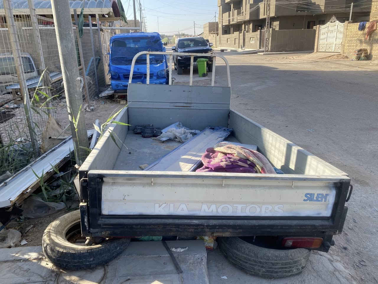 كيا عام أسم ٌ يعانق الثقة …وتميّز يلامس الطموح 
على بركه الله 
تم وصول قطع غيار جميع موديلات كيا 
خطط و لواصق كله كوري اصلي 
حدادية وصدر 
تاير ويل 
مرايات و جام 
كل ما يخص كيا موجود 
وكل القطع اصلي كوري شركة 
للاستفسار 
واتساب 
***********
