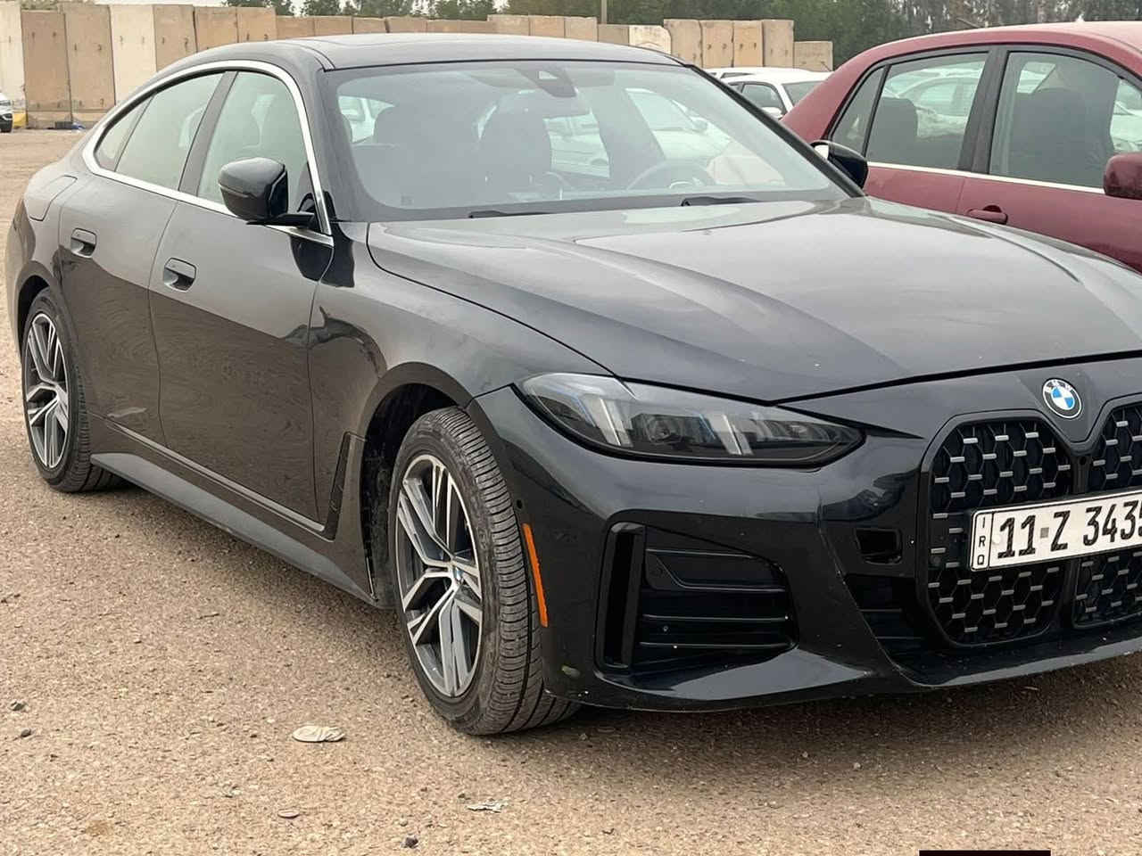 للبيع 
BMW 430i 
موديل 2024 
.
‼️طلب الســعــر من التعليق - والــرد تلقائي📮
.
ماشية 40 الف ميل السيارة أخت الجديدة 
فول مواصفات
فتحة سقف 
شاشة متصلة
دخول ذكي 
صندوق كهرباء 
كراسي جلد كهرباء و تدفئة و تبريد
مري كهرباء 
محرك 2.0 دبل تيربو
ثلاث أنظمة قيادة  . 
و باقي المواصفات المعروفة . 

رقم بغداد . جديد وبأسم المالك وتحويل مباشر . 

.
رقم صاحب السيارة 
***********
.
‼️طلب الســعــر من التعليق - والــرد تلقائي📮
