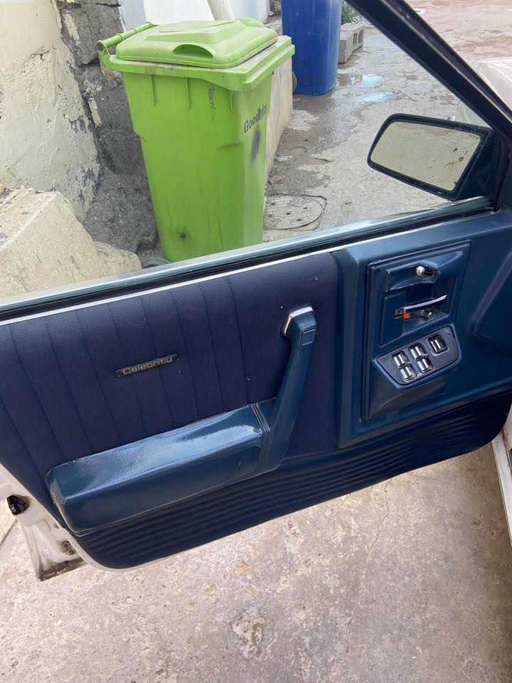 السلام عليكم سلبرتي ١٩٨٩للبيع رقم بغداد بأسمي سياره بدون ضربه ولاخياس تبريد ثلج❄️دواخل جديده سياره كلش نظيفه تخم تاير حداديه ممتازه كير محرك جدد كهرباء كلها شغله رقم انكليزي السعر ٥٥ للاتصال ***********
