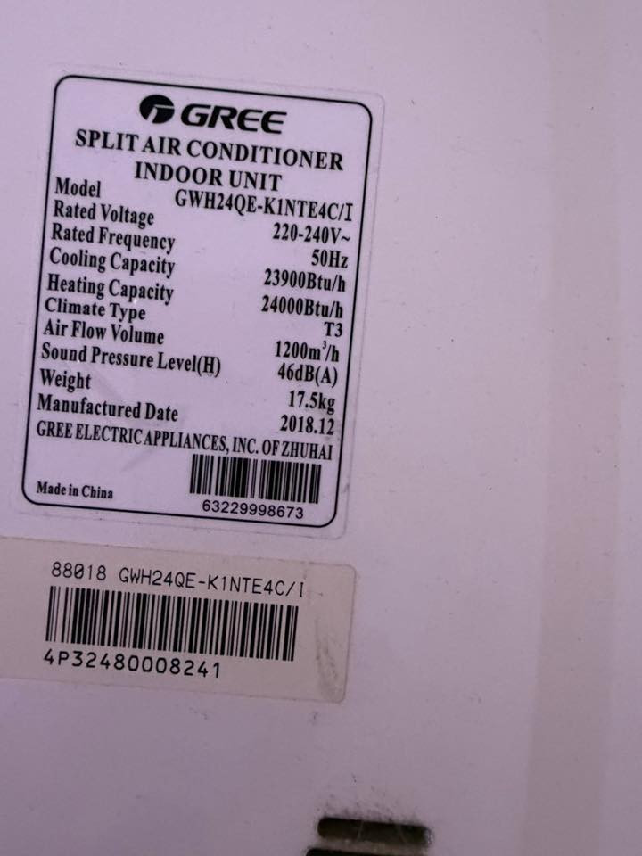 سبالت جداريه عدد 3 كري 2 طن وكنتوري عدد 2 3 طن كل تفاصيلهن موجودات بالصور السبالت بدون تصليح مكانهن بغداد الاعلام  كلهن سعرهن 2600 عدد 5 جميع السبالت شرط الفحص مشدودات ***********
