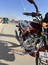 دراجة هايوشه للبيع موديل 2022 دراجة نضيفه ناقصها اشياء بسيطه كاسحه جدي...