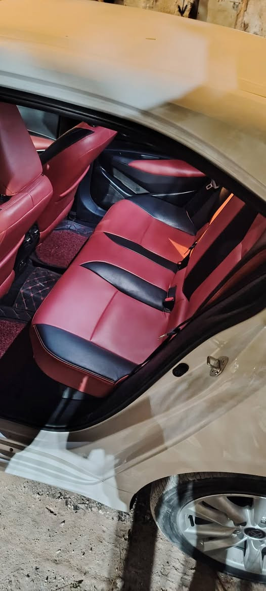 السلام عليكم تيوتا كورلا للبيع مال اقساط مقترض وكفيل رقم بغداد فول موصفات كشنات جلد لونين بلادي محرك 1800هايبرد وارد صيني ماشيه 6 الف مديل 2025 مكاني النجف السعر 140وبيها مجال رقم ***********
