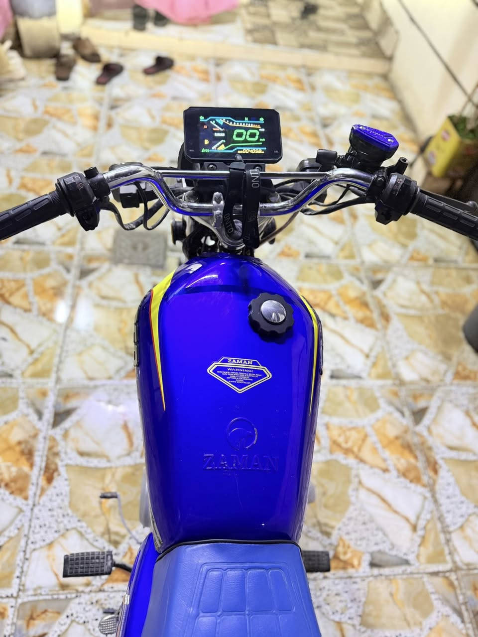 دراجه تايكر 4كير موديل 2025صفرر بعده حته الصباين مال شركه موجود دراجه ماشيه 4الف فقط كلشي شغال ع وضع الشركه محرك صفر بلشرط 
سعر 650بي مجال شراي طب خاص او خابرني *********** تجي تشوفه اذا مو نفس الصوره تاخذه بلاش
