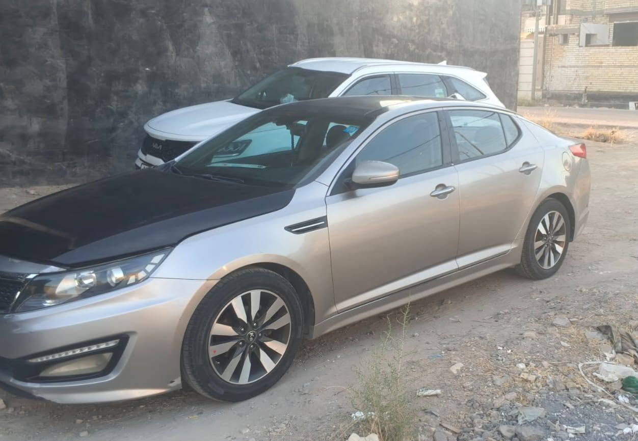 للبيع اوبتما 11 خليجي فول مواصفات  قطعتين تبريد شغال محرك 2400  مكفوله   رقم بغداد انكليزي سعره  120 وبيها مجال اتواصل ع هاذا رقم بيه واتساب *********** مكان الفلوجه
