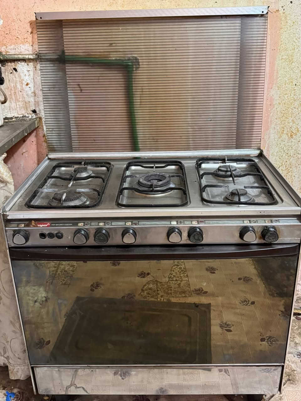 غراض بيت  مستعمله للبيع
سبالت عدد 3 بسعر 700
طباخ بسعر 250
جلسه بسعر 175


**إذا كنت صاحب هذا الإعلان وتريد حذفه لأي سبب، رجاءا أرسل رسالة إلى الدعم الفني**