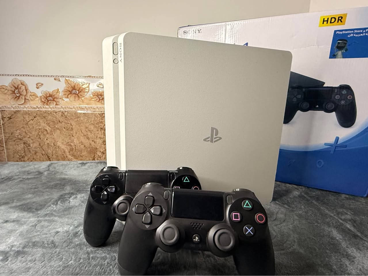 السلام عليكم بلي فور سلم مهكر نضم 12.52 نضافه 100‎%‎ ريجن ياباني مامفتوح لوك ستيكر انطي شرط الضمان والفحص ويحتوي على 8 العاب قويه ودبل جوستك وكافه ملحقاته الاصليه انطي بل الجهاز ضمان شهر فحص وين ميعجبك.
السعر 285 وبي مجال للشرايه مكاني كركوك ورقمي*********** والتوصيل موجود وخادم للطيبين. كركوك, العراق
