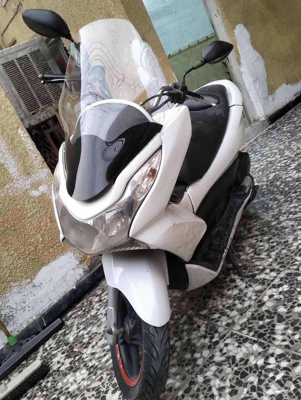 اراوس فقط كفرات 80% نضافه  اريد لون ماروني او ازرق


**إذا كنت صاحب هذا الإعلان وتريد حذفه لأي سبب، رجاءا أرسل رسالة إلى الدعم الفني**