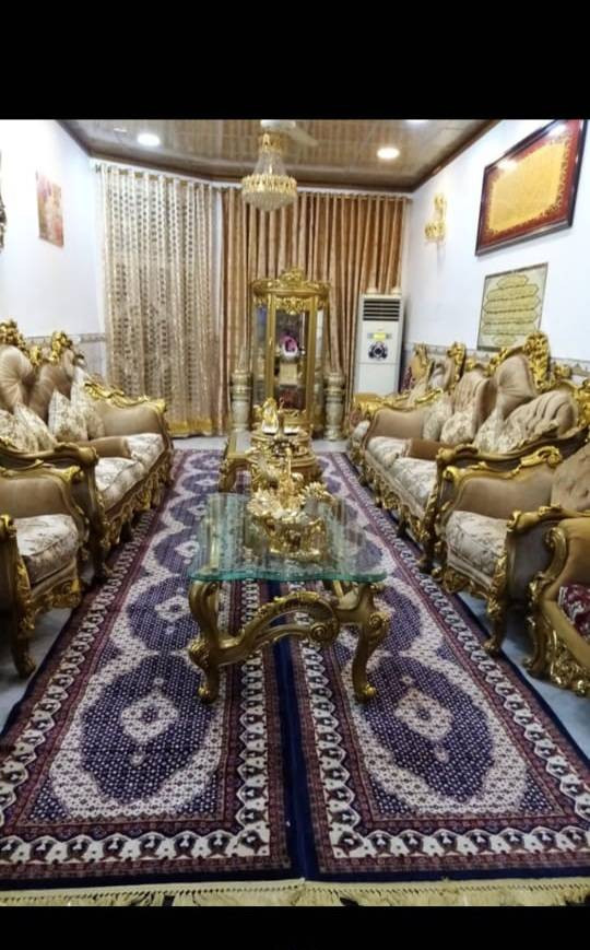 يالله🌹

تحية طيبة🌷

بيت🏠 للبيع 
مساحتة 150متر طابقين بناء جديد
الموقع حي العسكري 

للاستفسار ☎️

***********
***********
او مراجعه مكتب رائد البنواوي للعقار 
حي الموضفين مقابل مدرسه نون والقلم الأهليه 

اهلا وسهلا🌺
