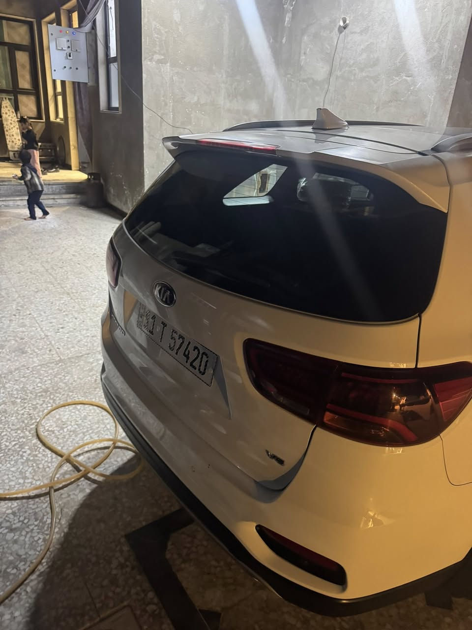 سورنتو 20 ماشيه 94 بسمي بيه بابين تبديل شركه مو اي سوناره يطلعهن مكينة كير حداديه تخم تاير كفارله مواصفات فول مكاني كربلاء *********** السعر 250 وبيه مجال
