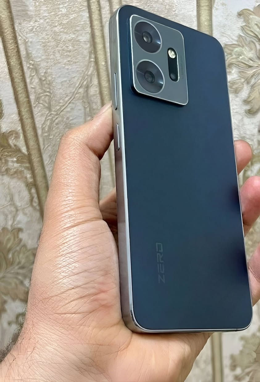 للبيع موبايل انفنكس زيرو 20 ذكره 256 عشوائيه 16 صوت استرو كامره 108 تدعم المثبت البصري OIS بطاريه 4500 شحن 45 واط معالج هيلوجي 99 ببجي 60 فريم  الجهاز نضيف حيل واخو الجديد ما مفتوح ولا مصلح نهائيآ مكاني ناصرية مركز السعر115وبية مجال قليل


**إذا كنت صاحب هذا الإعلان وتريد حذفه لأي سبب، رجاءا أرسل رسالة إلى الدعم الفني**