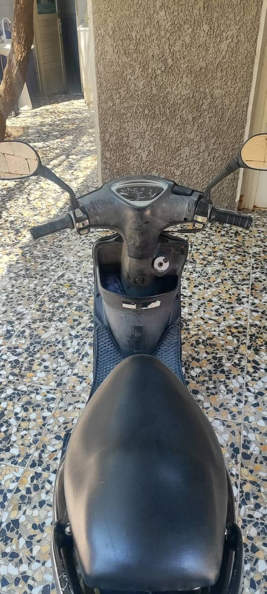 للبيع درجة ماكس عدلة بلادية كفالة مابيها شئ نقص دراجة ناشفة ***********
السعر 750 قفل
