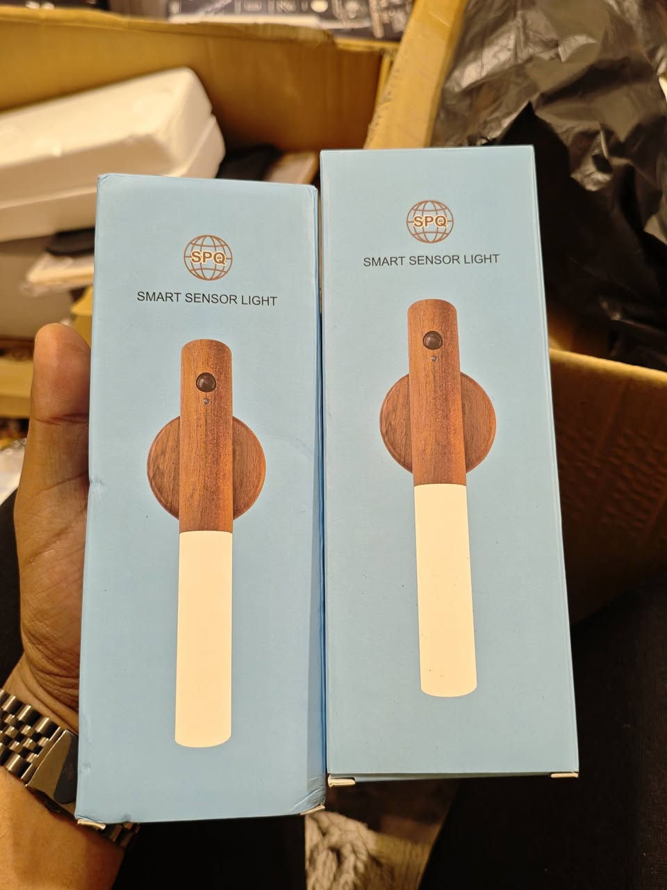 سلام عليكم بضاعه جديده
كل حاجه و سعرها
 توصيل متوفر جميع محافضات 
***********
