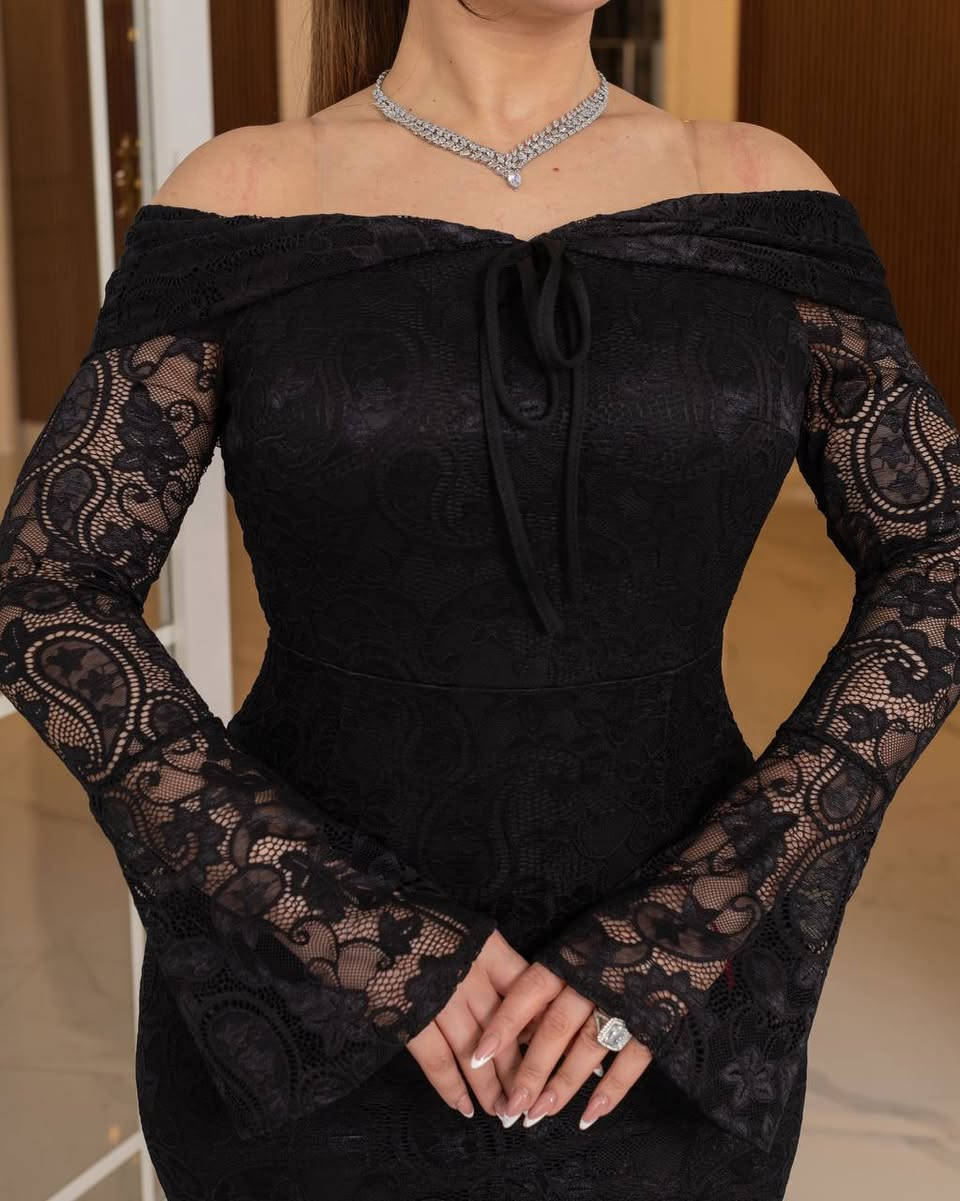 الاستفسار والحجز فقط واتساب+9647775744834
الجوزي والاخضر 38 الى54
الاسود 38 40 42 44 50 52 54
الماروني 38 الى54....قياس 42 مخلص
البنفسجي 38 الى54....قياس 40 42 مخلص
السعر 65 توصيل مجاني


**إذا كنت صاحب هذا الإعلان وتريد حذفه لأي سبب، رجاءا أرسل رسالة إلى الدعم الفني**