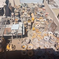 محلات قاسم العكيلي عالم الويلات لبيع كافة أنواع الويلات للمكائن الثقيل...