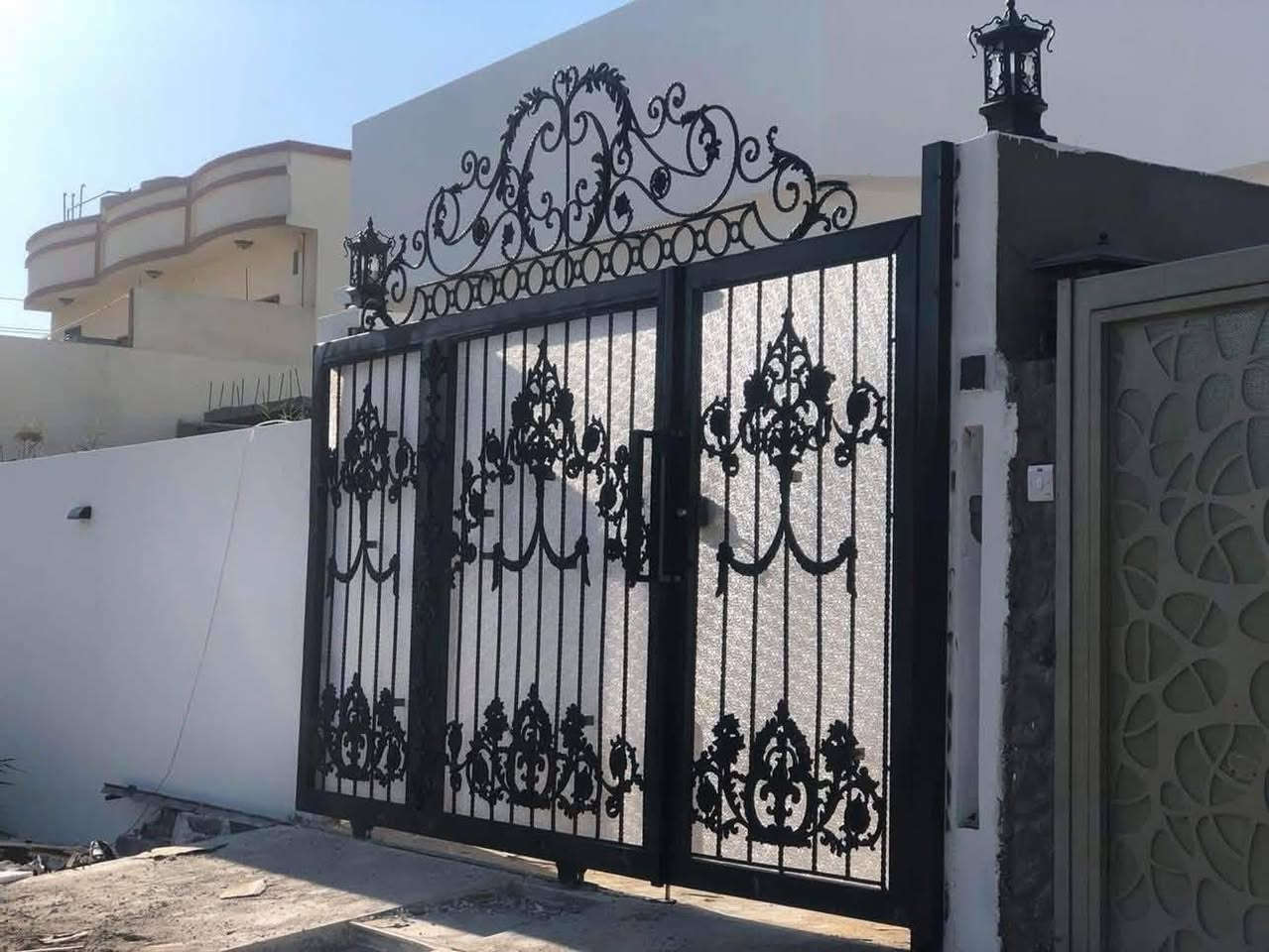 حداد متنقل داخل كركوك بوب كتايب قمريات تصليحات كلشي نشغل سعر مناسب اتصل ***********
