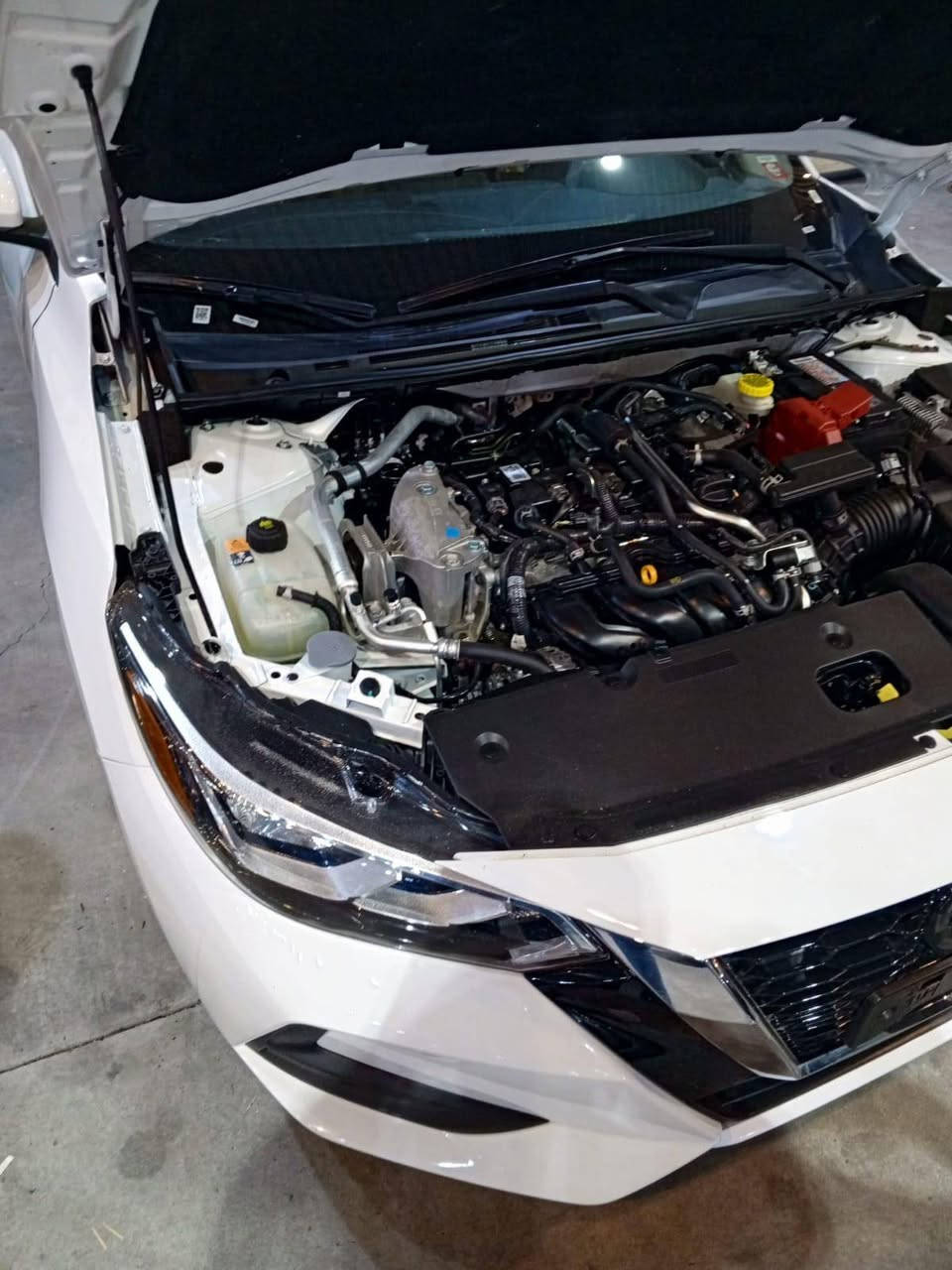 سياره نوع نيسان سنترا
موديل ٢٣
وارد امريكي 
كلين السياره 
 ضرر فقط تاير مثل لي بل الصوره
السعر ب157 ورقه
العنوان الفلوجه 
للاستفسار الاتصال ع الرقم
***********
