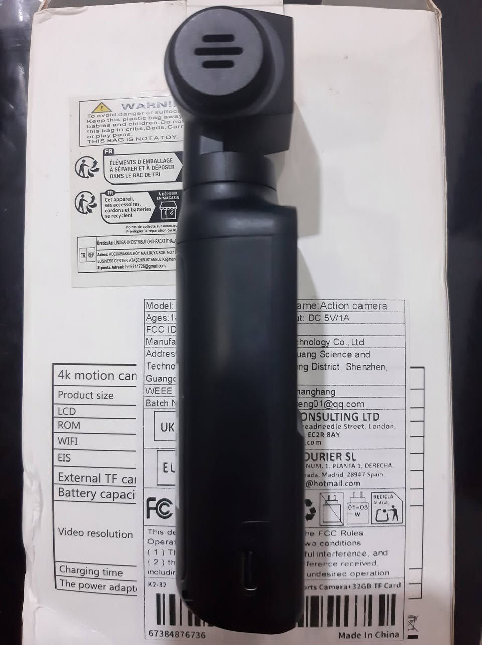 السلام عليكم
كاميرا بهذا الشكل للامانة اجتي شاشتها ما تشتغل فتحتها و لكيت الشريط مال شاشة ما كاعد عدل و صلحتها 
حاليا شغالة ١٠٠% شرط الفحص 
جاي تنباع ب٥٠ اني ابيع ب٣٠ وبالعافية


**إذا كنت صاحب هذا الإعلان وتريد حذفه لأي سبب، رجاءا أرسل رسالة إلى الدعم الفني**