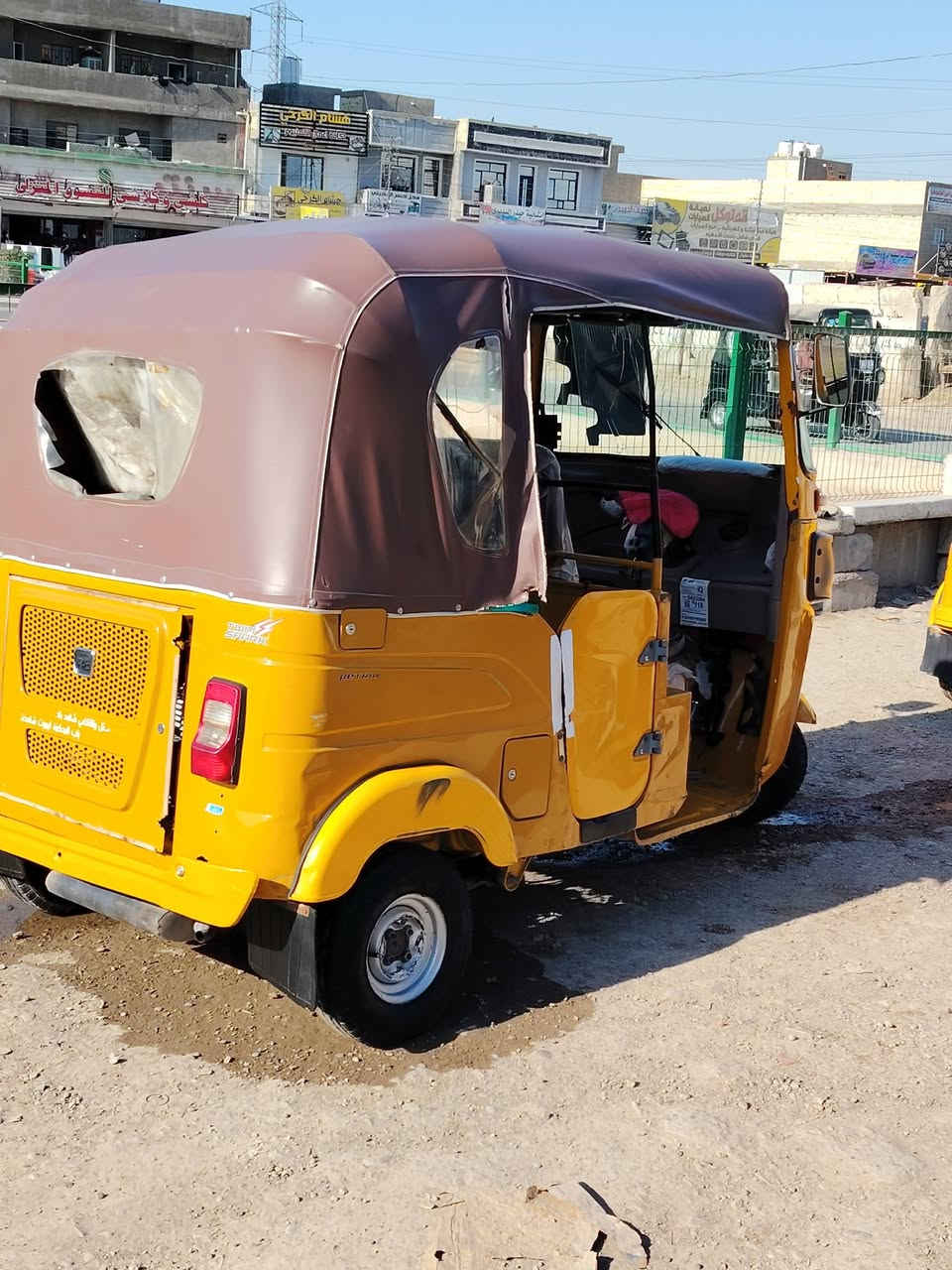 سلام عليكم شباب تكتك للبيع موديل ٢١ شهر ٤ المكينه ما مفتوحه التكتك خير من الله بيه طخات بسيطه مبينات بل صور السعر ٨  و بيه مجال ***********
