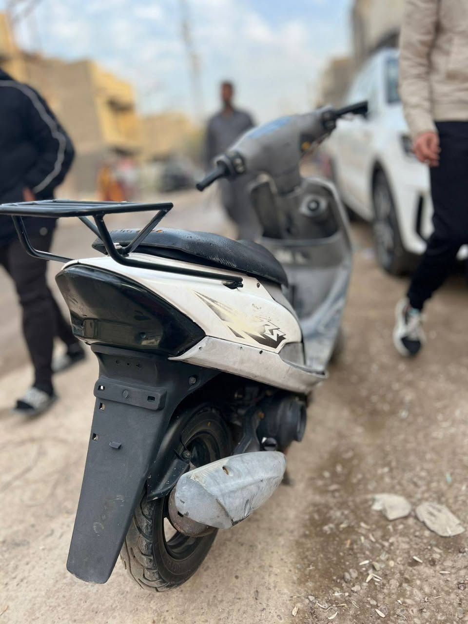 دراجه ماكس منغولي دراجه حلوه ونضيفه مابيهه شي كهربائيات كلهه شغاله صالهه شهرين من نازلهه من الرمبه مبدل بس كابريتر وسلف سعر الدراجه 700 قفل الرقم *********** واتسباب فقط
