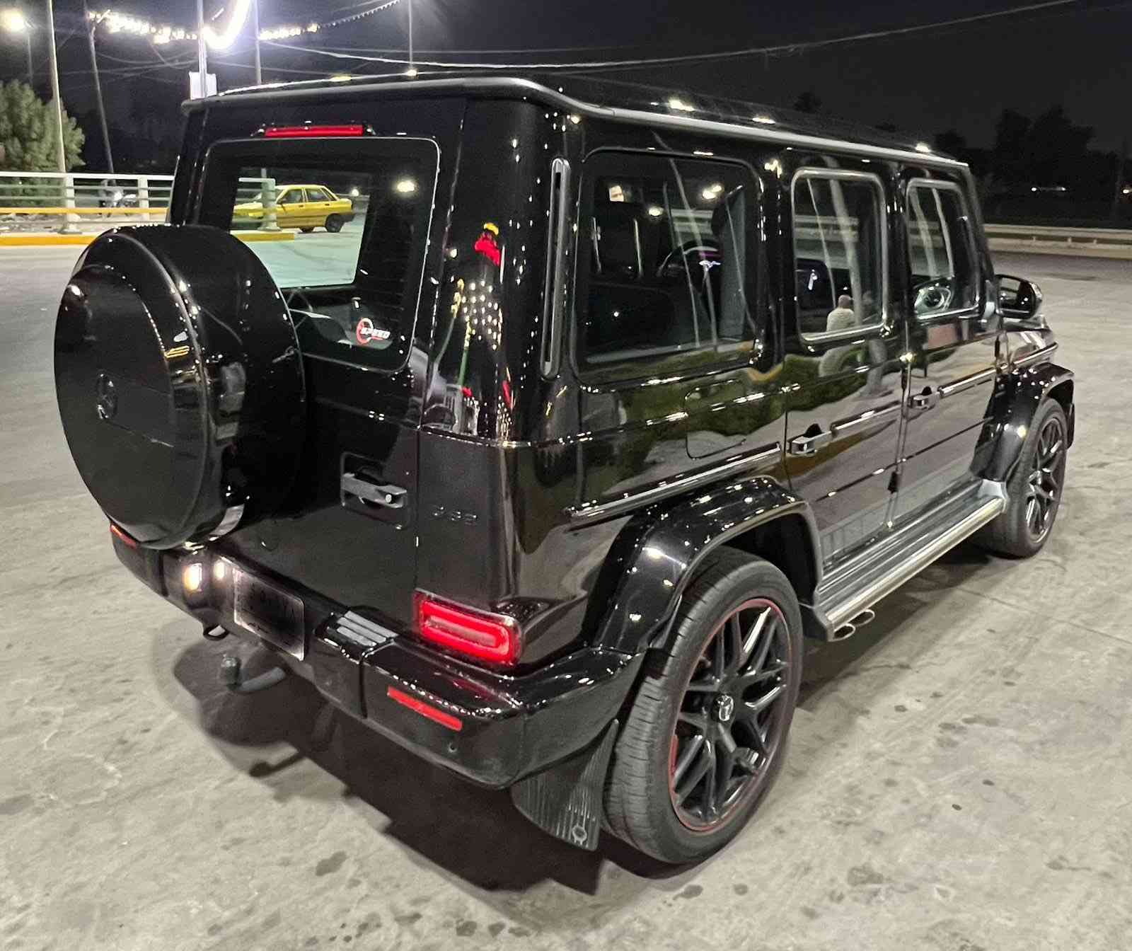 للبيع……
مارسدس جي كلاس G 63
مكفولة من الضرر والصبغ 
كير ومحرك مكفولات بدون اي نقص
موديل 2019 
للاستفسار /***********
