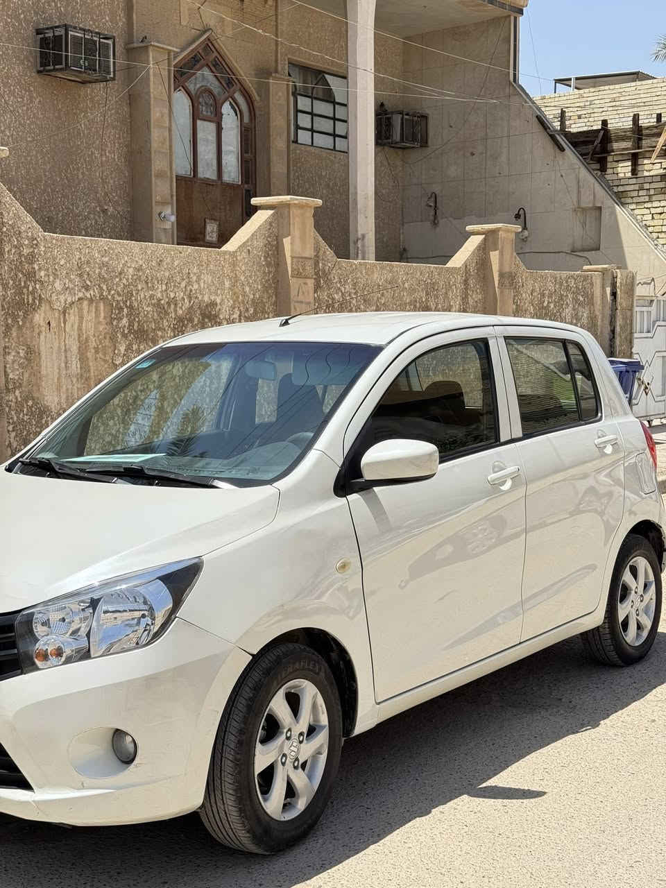 السلام عليكم
للبيع سازوكي 2019 ياباني رقم بغداد الدولي تحويل مباشر  السياره بيها ثلاث قطع صبغ سونار موجود بل صور السياره جاهزه من كلشي صدر وتبريد ومحرك وكير خير من الله 

السعر 69$$ بيها مجال بسيط للاستفسار اتصل *********** مكاني بغداد_حي الحسين

