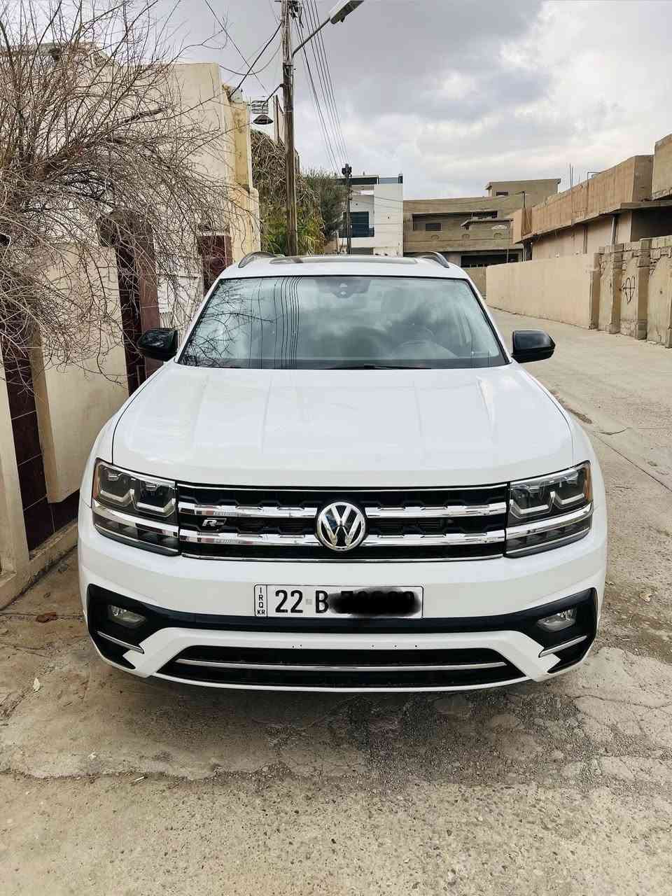 السلام عليكم
فولكس واكن اطلس 
الموديل 2020
محرك 6سلندر تنفس طبيعي بدون توربو 
ماشية 77 الف 
مواصفات sel R line 
اعلئ فئة بالمواصفات 
داخل فى اي بي منفصل
بانوراما 
٧ راكب 
كشنات الامامي كهربائي وتدفئه 
كشنات الامامي تدفيه 
كاميرات ٣٦٠  ودوار
رادار امامي وخلفي وجانبي  مانع اصطدام توقف ذاتي
 وتحديد مسار ونقط عمياء 
حساس امامي خلفي 
لايت ليد وزنون وداينمك وية الستيرن 
داخل 10 الون 
بصمه وتشغيل عن بعد 

باقي المواصفات غنيه عن التعريف

السيارة حادث بس بونيت صبغ بدون دواخل بدون ايرباك بشرط فحص و4 مكان اصغر تعديل بارد 
‏ما شاء الله سيارة كلش نظيف مرتب بدون مصرف 
سياره جاهزه صدر امامي خلفي جديد مابى مصرف 
دهن كير ومكينه وفلاتر تبريد  كلها جديده 
4 تايرات جديد من شديتهن 
سنويه راقم جديد وبسمي على غرامة تنزل من سعره
سعره 227واستفسار اكثرخابر وتدلل***********

تجي يمي عين غلطه عين فراش اخدمك

 ‏ملاحظة ما أجاوب على التعليقات ما متواجد عالفيس شراي خابر وتدلل
مكان سياره كركوك
 وتحياتي للجميع
